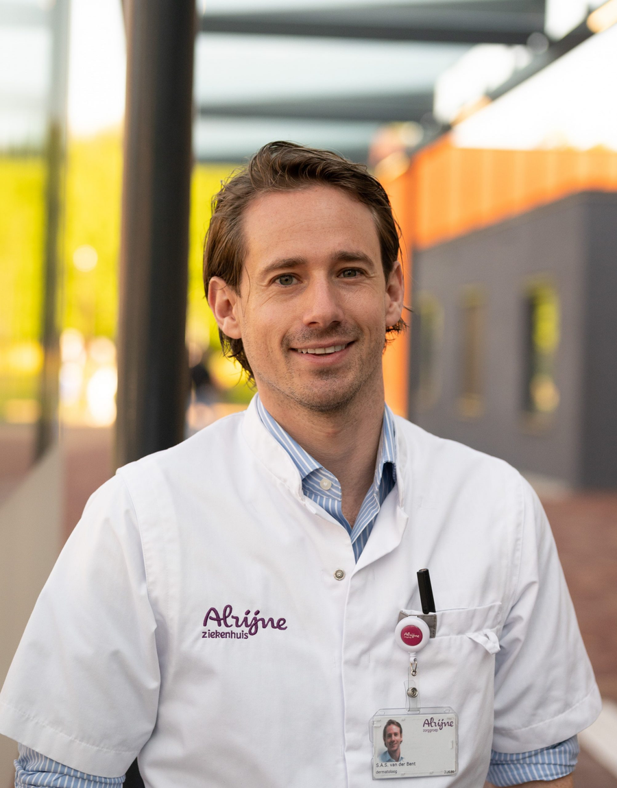 Dr. Sebastiaan van der Bent